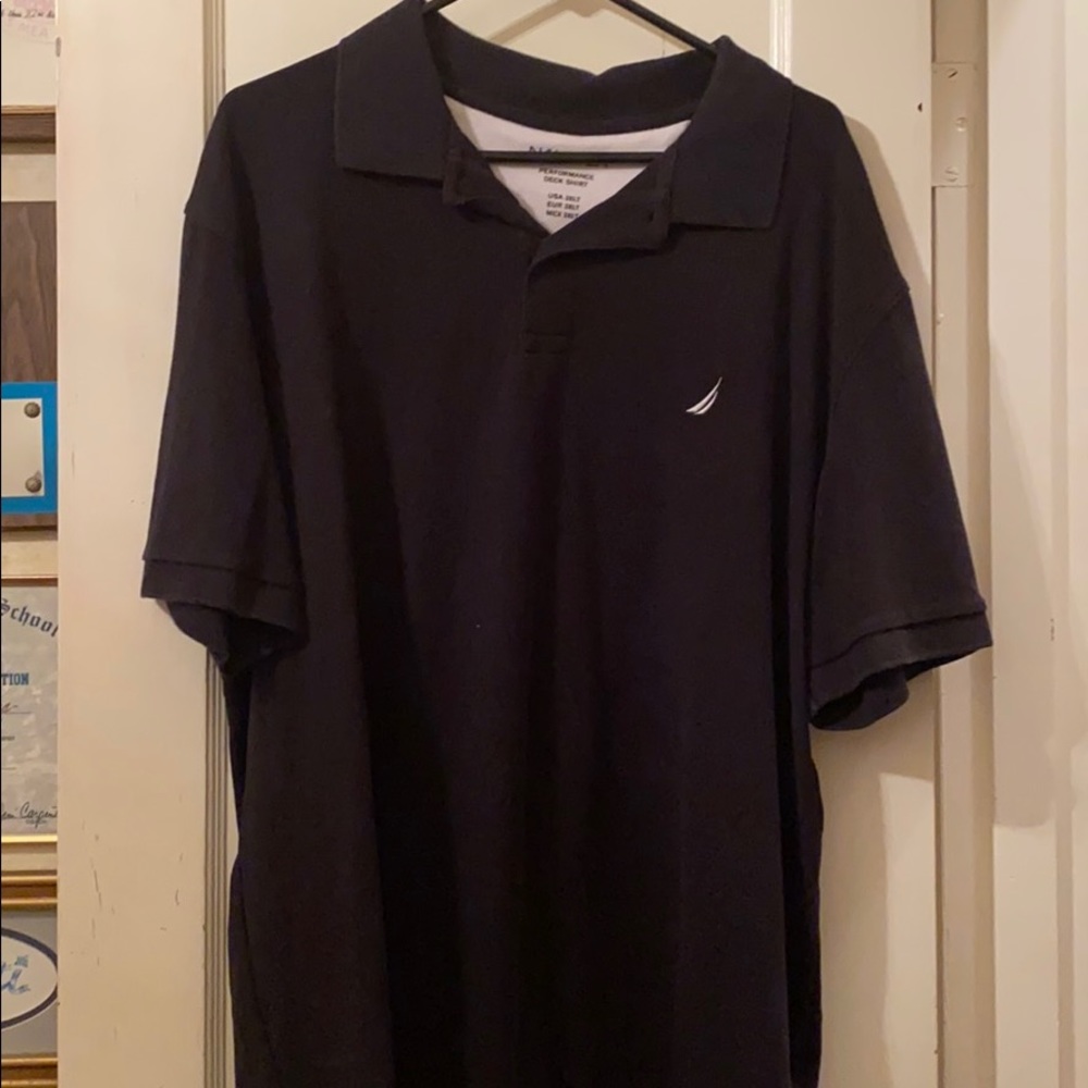 Men’s polo Style shirt